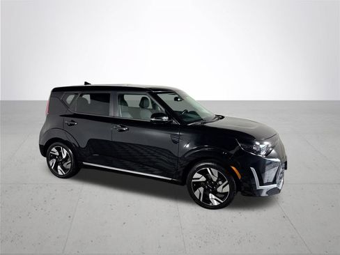 Certified 2023 Kia Soul GT-Line FWD image 5