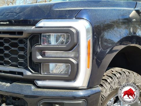 Used 2023 Ford F250 XLT w/ XLT Premium Package image 10