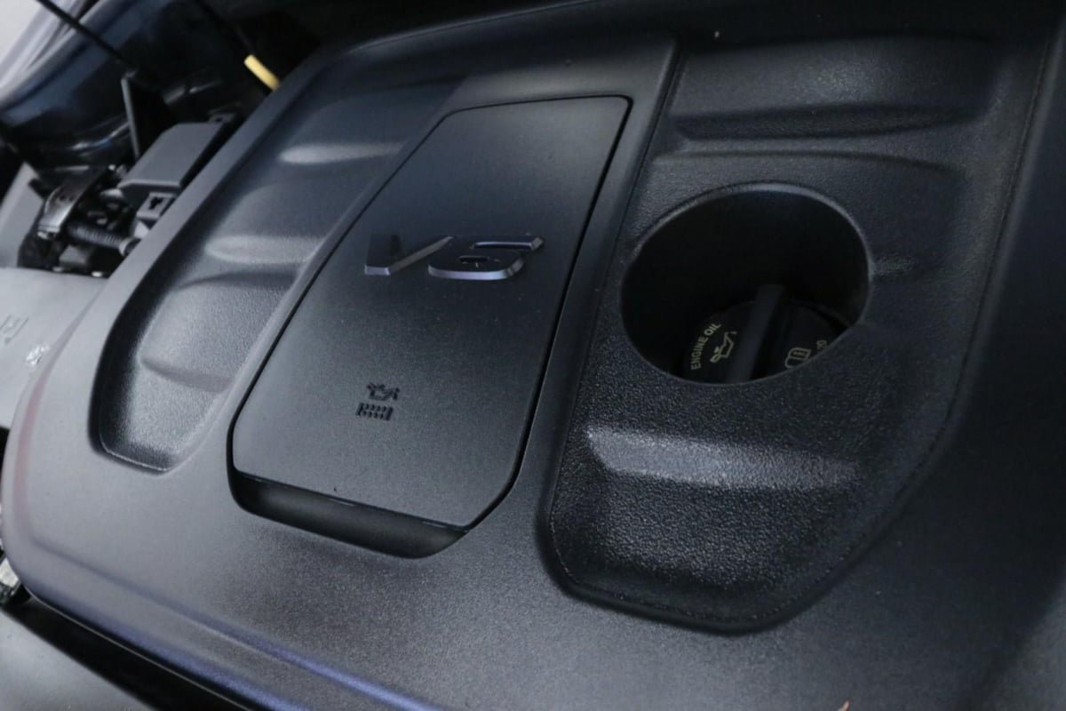 Used 2021 Jeep Grand Cherokee Limited X RWD image 8