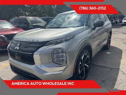 Used 2022 Mitsubishi Outlander ES