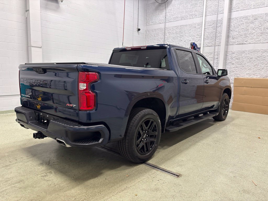 Used 2023 Chevrolet Silverado 1500 RST AWD/4WD image 4