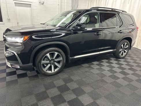 Used 2024 Honda Pilot Elite image 5