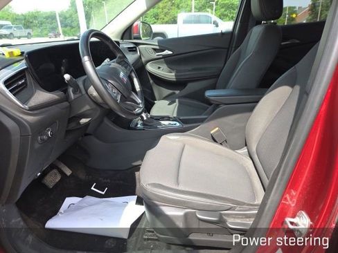 Used 2024 Buick Encore GX Preferred FWD image 9