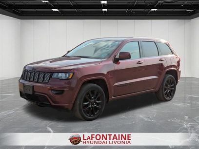 Used 2019 Jeep Grand Cherokee Altitude