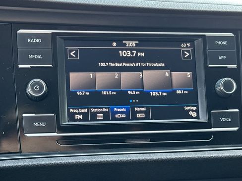 Used 2020 Volkswagen Jetta S image 19