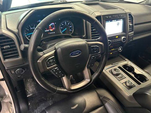 Used 2019 Ford Expedition XLT w/ Equipment Group 201A AWD/4WD image 2