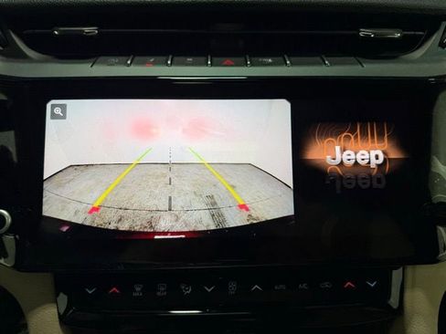 New 2026 Jeep Grand Cherokee Limited AWD/4WD image 17