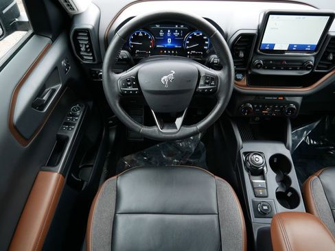 Certified 2023 Ford Bronco Sport Outer Banks AWD/4WD image 12