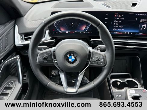 Used 2025 BMW X2 xDrive28i AWD/4WD image 19