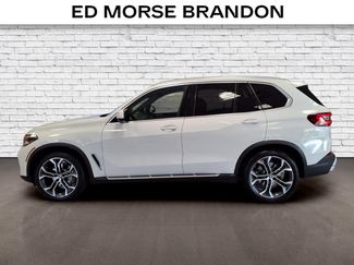 Used 2023 BMW X5 xDrive40i w/ Parking Assistance Package AWD/4WD video 2