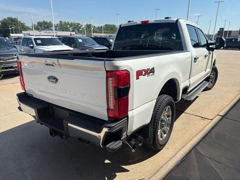 Used 2025 Ford F250 Lariat w/ Chrome Package AWD/4WD image 6