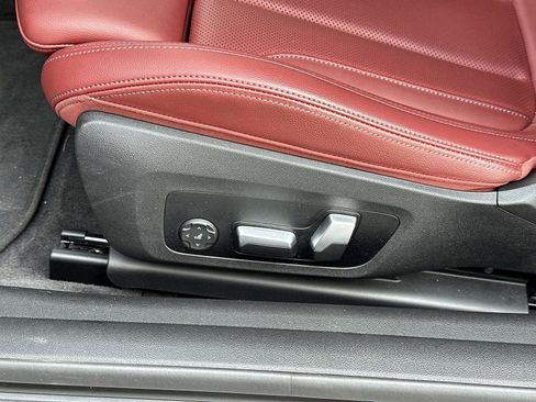 Used 2022 BMW 430i Coupe w/ M Sport Package image 14