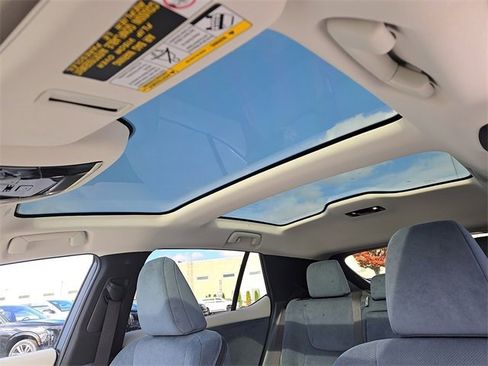 Used 2023 Lexus RZ 450e Premium image 14