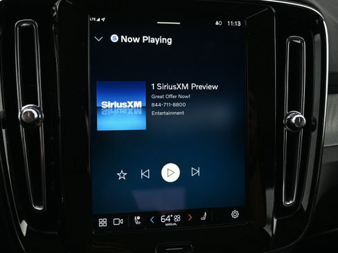 Used 2025 Volvo XC40 B5 Core image 35