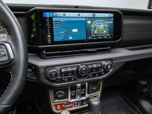 Used 2025 Jeep Wrangler Unlimited Rubicon 392 image 78