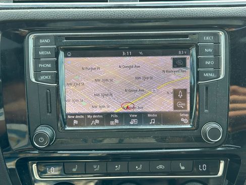 Used 2017 Volkswagen Jetta GLI FWD image 28
