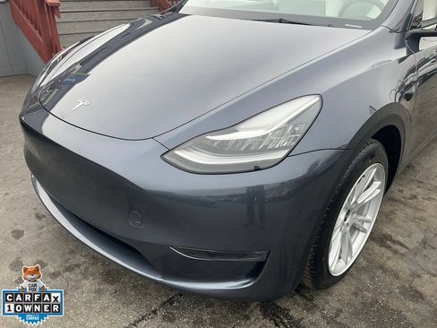 Used 2023 Tesla Model Y Long Range AWD/4WD image 90