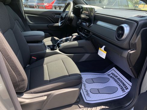 New 2026 Chevrolet Colorado LT w/ Advanced Trailering Package AWD/4WD image 21