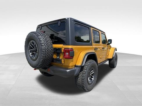 New 2026 Jeep Wrangler Unlimited Rubicon w/ Xtreme 35 Tire Package AWD/4WD image 16