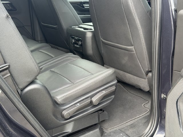 Used 2025 Chevrolet Tahoe Z71 AWD/4WD image 20