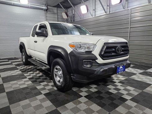 Used 2021 Toyota Tacoma SR image 4