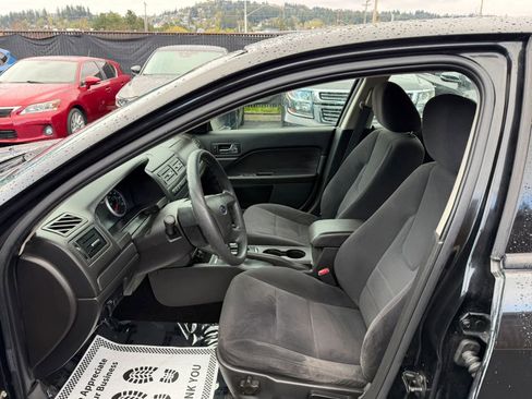 Used 2009 Ford Fusion SE FWD image 8