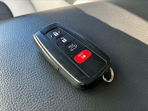 Used 2023 Toyota RAV4 XLE w/ Convenience Package AWD/4WD image 14