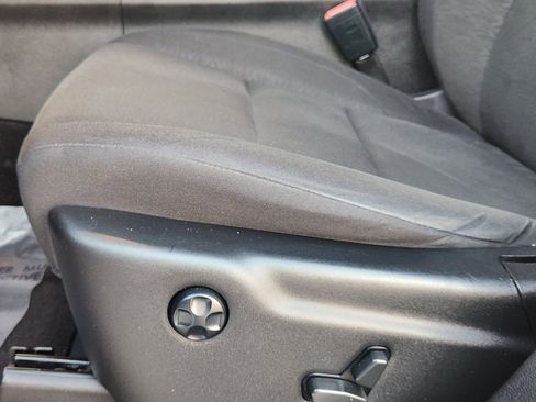 Used 2021 Dodge Durango GT image 26