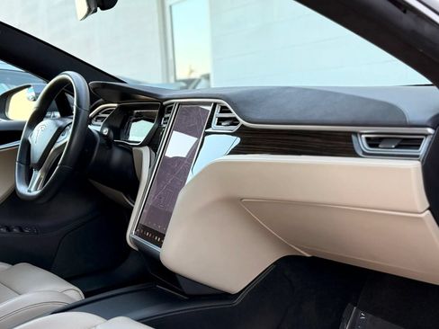 Used 2016 Tesla Model S 90D AWD/4WD image 9