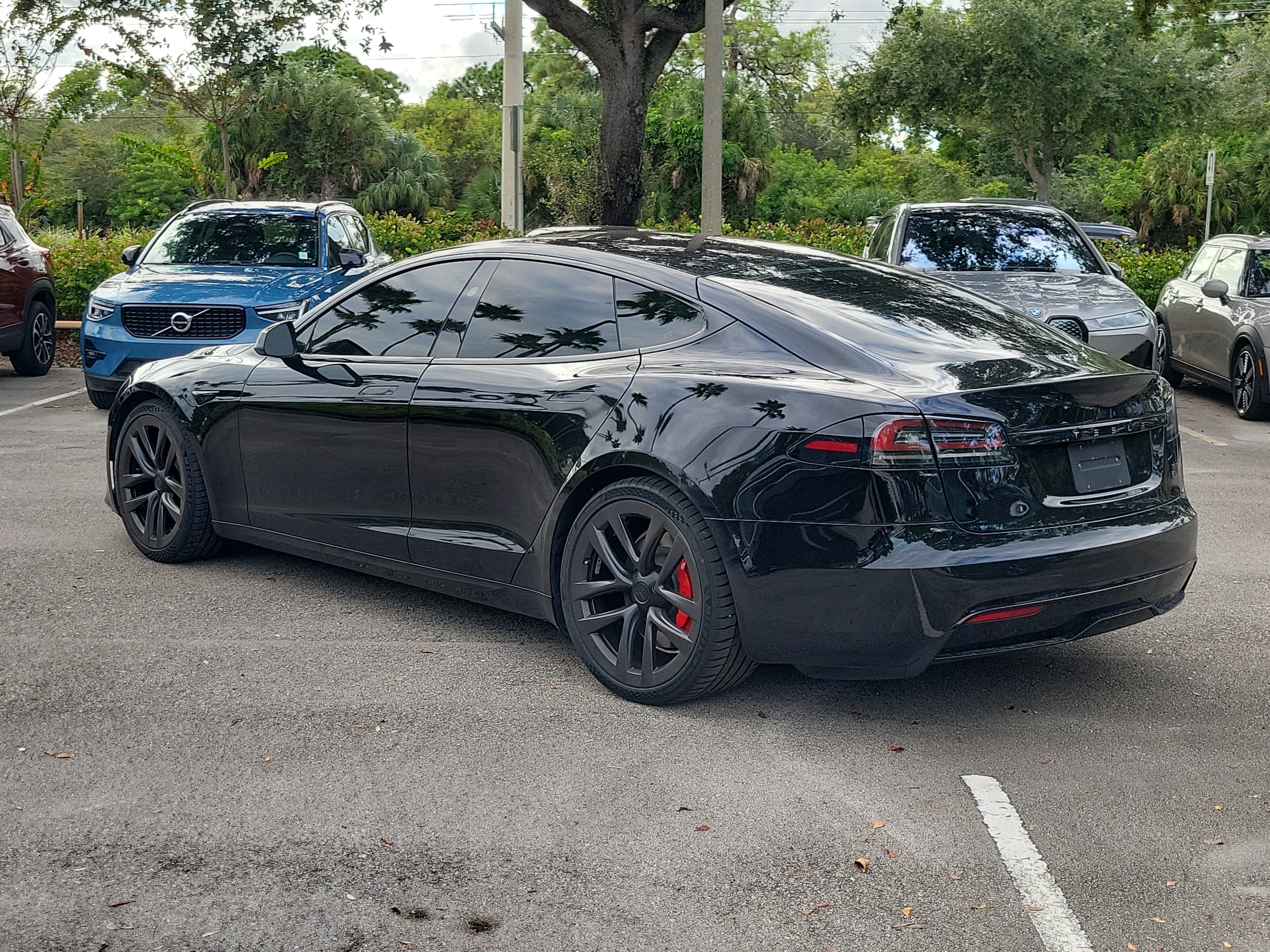 Used 2023 Tesla Model S Plaid AWD/4WD image 4