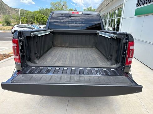 Used 2019 RAM 1500 Laramie AWD/4WD image 8