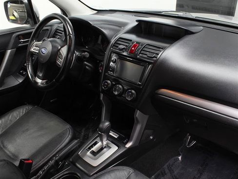 Used 2014 Subaru Forester 2.0XT Touring AWD/4WD image 10