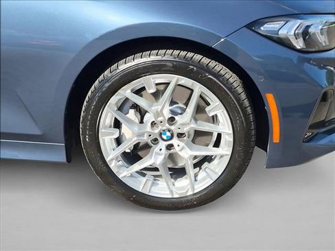 Used 2026 BMW 330i xDrive Sedan w/ Premium Package AWD/4WD image 25