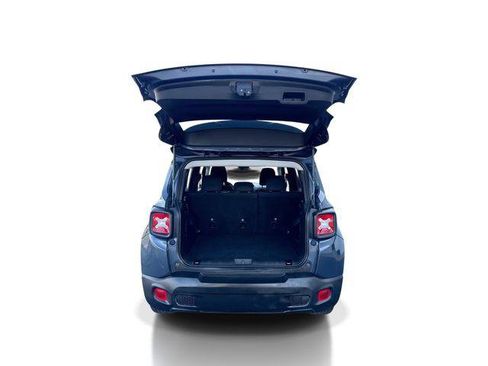 Used 2023 Jeep Renegade Latitude AWD/4WD image 22