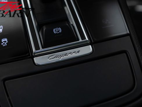 Used 2022 Porsche Cayenne S image 45