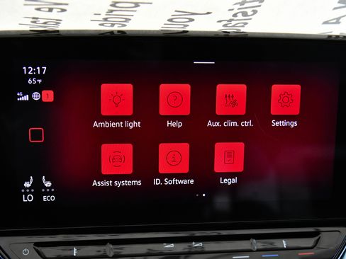 Used 2021 Volkswagen ID.4 Pro image 24