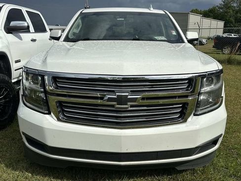 Used 2019 Chevrolet Suburban LT AWD/4WD image 2