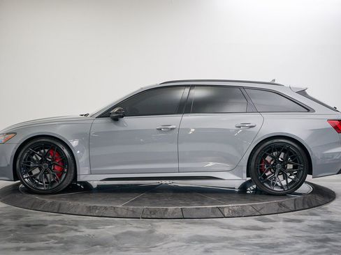 Used 2022 Audi RS 6 w/ Carbon Optic Package image 2