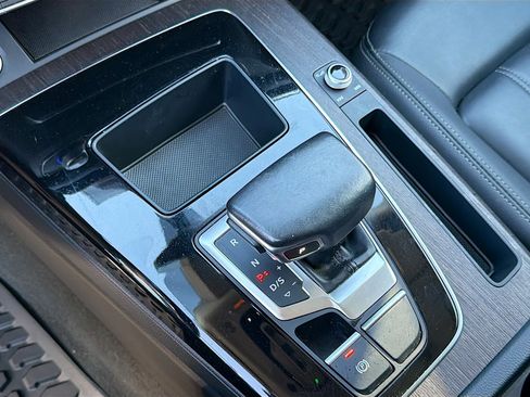 Certified 2023 Audi Q5 2.0T Premium w/ Convenience Package image 28