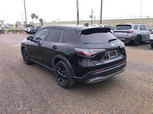 Used 2024 Honda HR-V Sport image 5