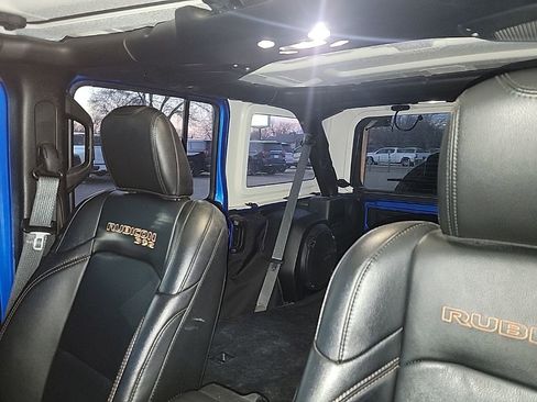 Used 2021 Jeep Wrangler Unlimited Rubicon w/ Trailer Tow Package image 31