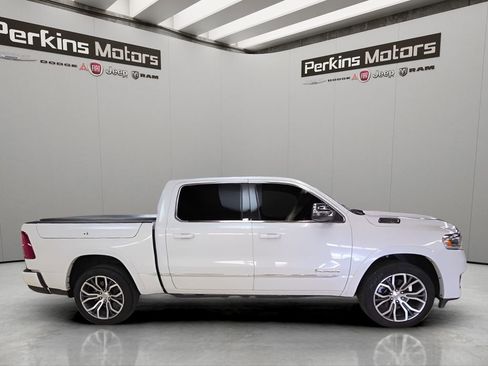 Used 2025 RAM 1500 Tungsten AWD/4WD image 7
