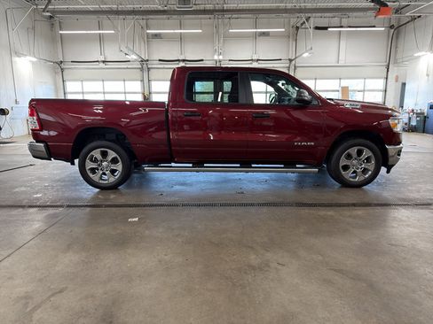 Used 2023 RAM 1500 Big Horn AWD/4WD image 4