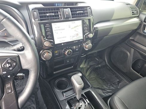 Used 2024 Toyota 4Runner TRD Off-Road Premium w/ Moonroof Package AWD/4WD image 38