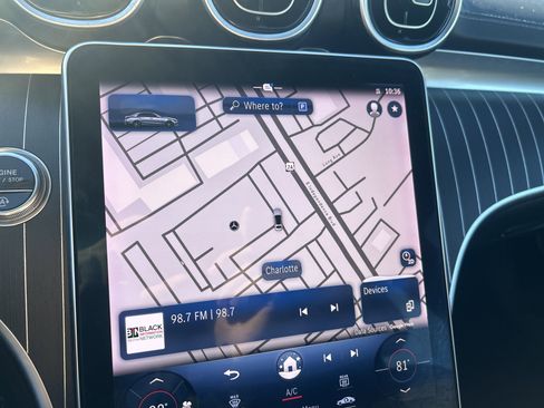 Certified 2024 Mercedes-Benz C 300 Sedan w/ Pinnacle Trim Package image 29