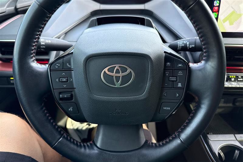 Used 2023 Toyota Prius Prime Premium w/ Advanced Technology Package FWD image 17
