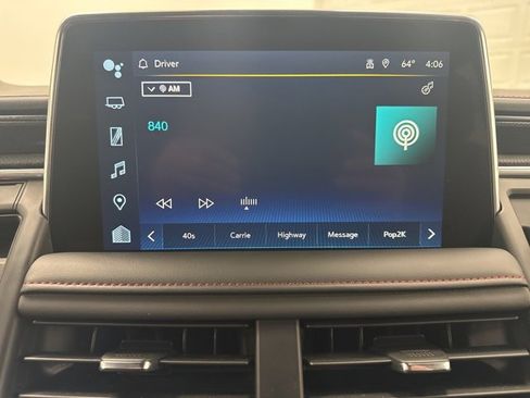 Used 2024 Chevrolet Suburban RST w/ Luxury Package image 18