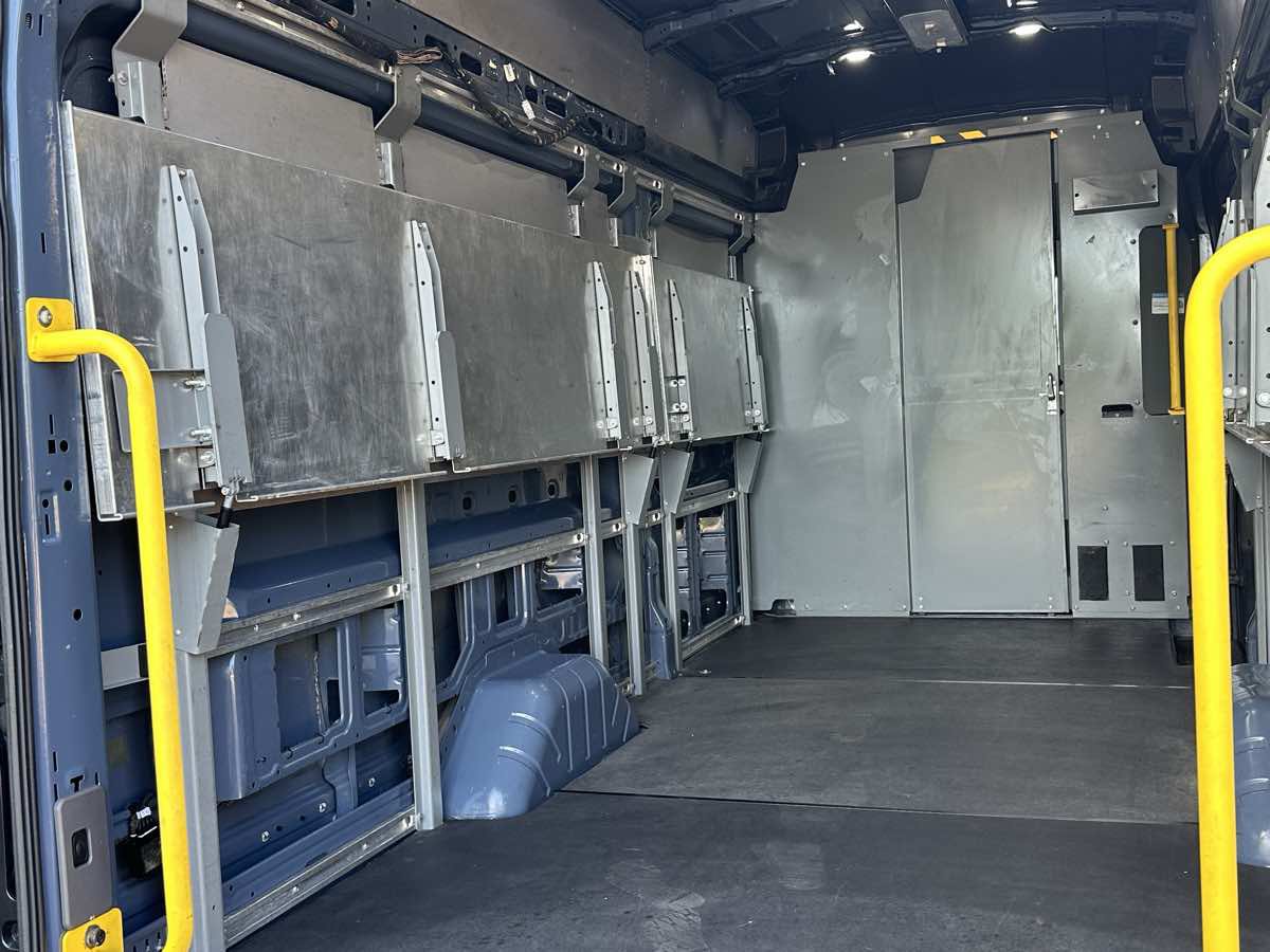 Used 2020 Ford Transit 250 148 High Roof Extended RWD image 35