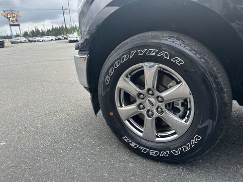 Used 2018 Ford F150 XLT w/ Equipment Group 301A Mid AWD/4WD image 25