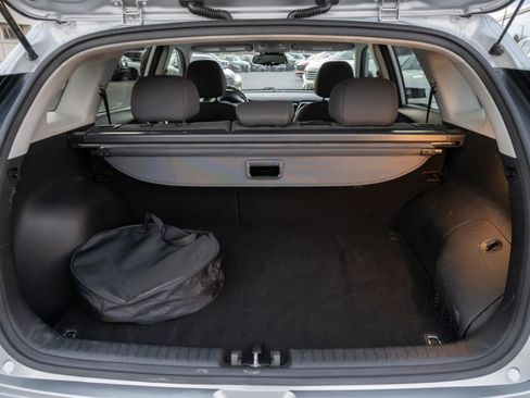 Used 2019 Kia Niro LX image 19